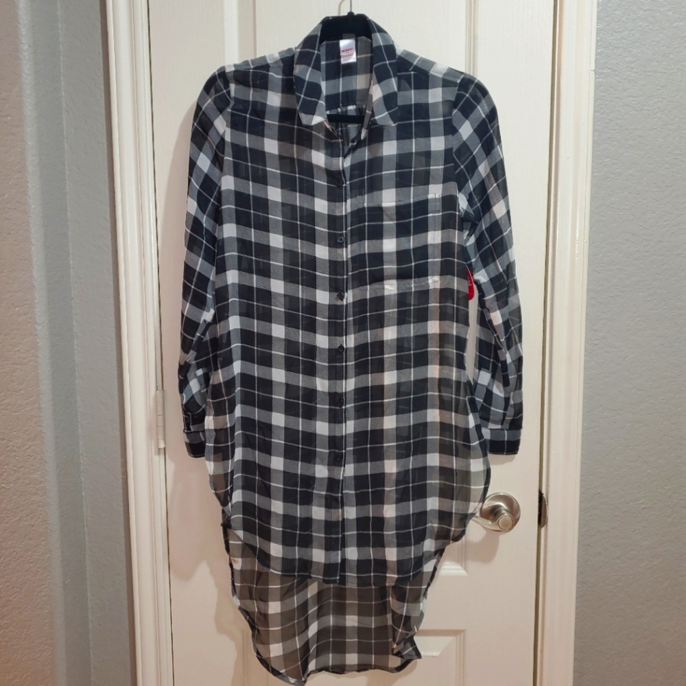 NWT Bongo Plaid High-Low Top